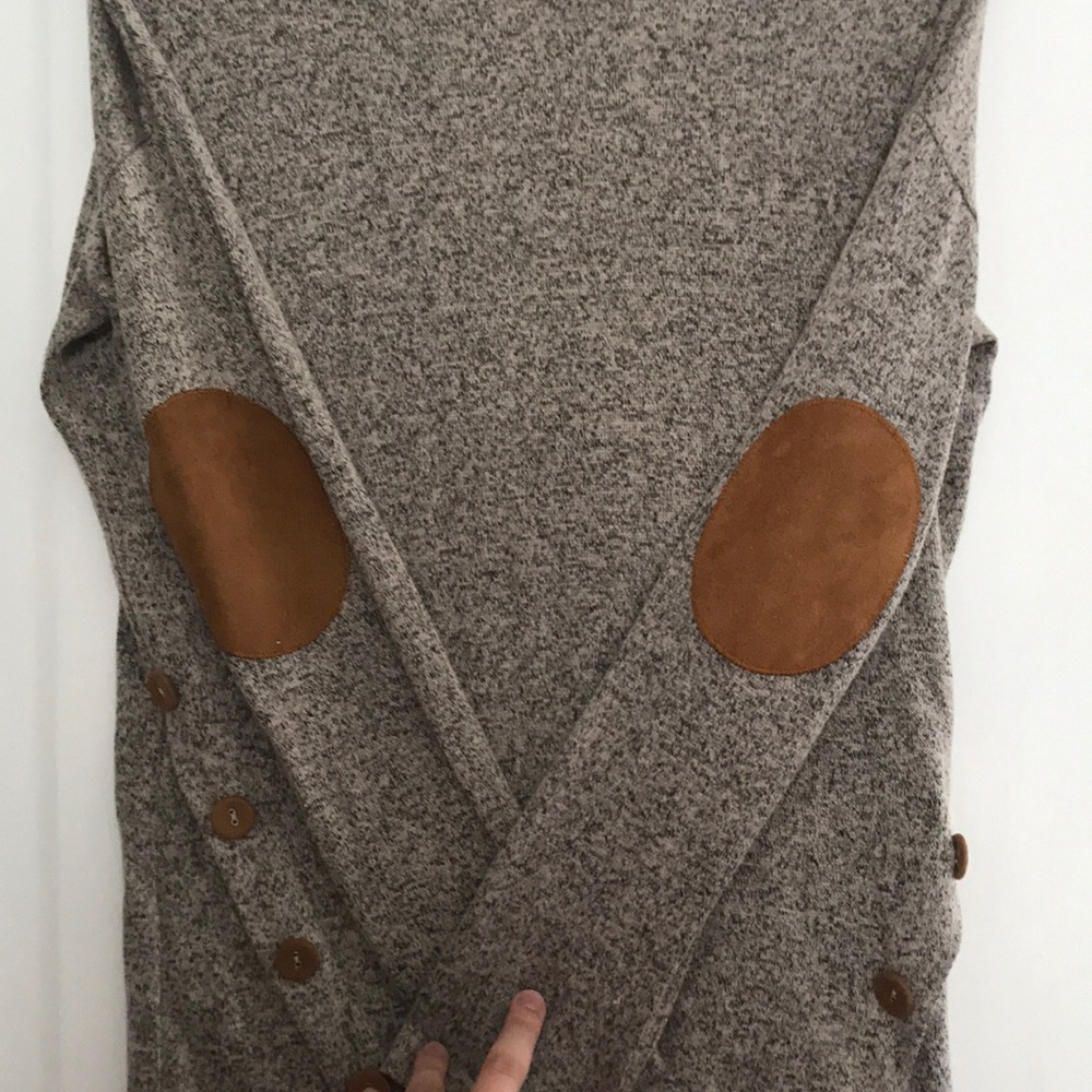 Francesca’s Shirt! - Picture 4 of 7